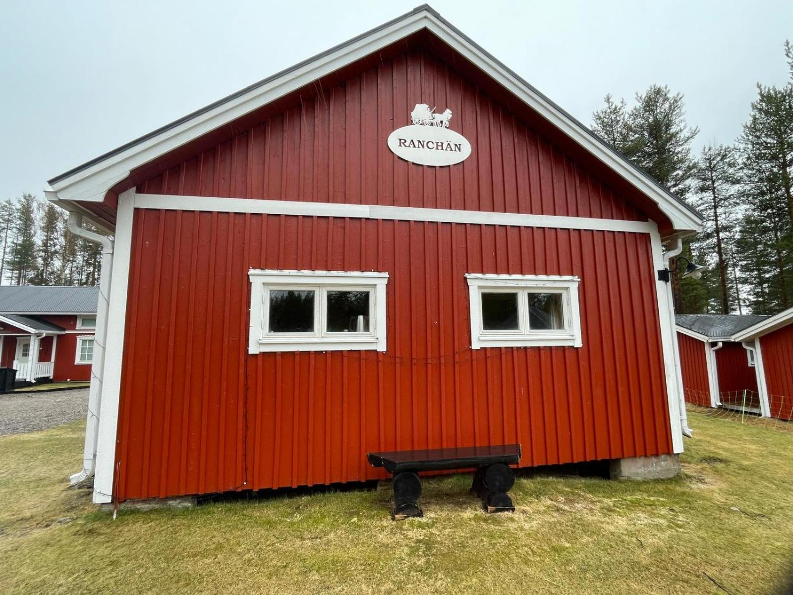 Arctic Ranch Villa Overkalix Exterior photo